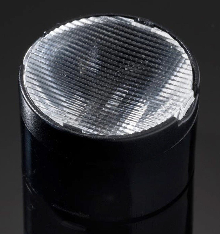 21,6*14,7, , 10-40, CREE XP-E (CA11484_LXP2-O-90)
