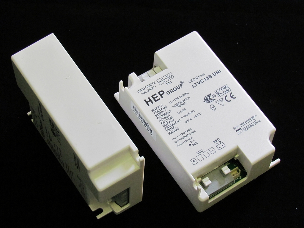 Постоянный ток!! AC/DC- LED 700, 10-16W, 100-240VAC-4-27VDC ( LTVC18B-UNI)