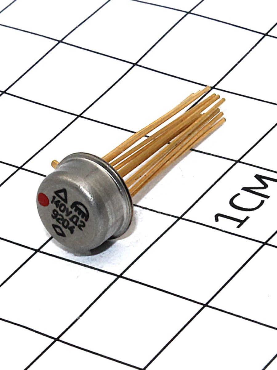 140УД2 зол.   92г